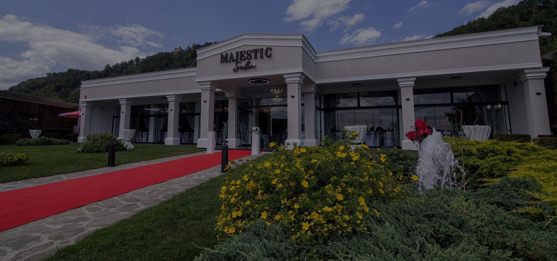 Hotel Davo Targu Neamt | Cazare Targu Neamt | Cazare in Targu Neamt | Cazare la hotel in Targu Neamt | Sala evenimente Targu Neamt | Organizare nunti Neamt | Centru de evenimente Targu Neamt