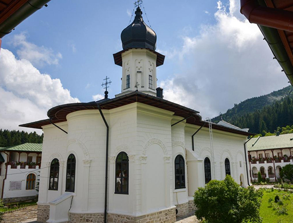 Hotel Davo Targu Neamt | Cazare Targu Neamt | Cazare in Targu Neamt | Cazare la hotel in Targu Neamt | Sala evenimente Targu Neamt | Organizare nunti Neamt | Centru de evenimente Targu Neamt