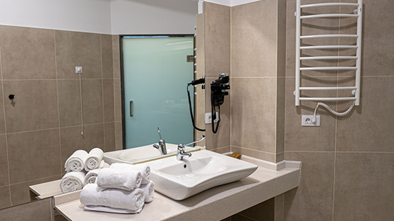 Hotel Davo Targu Neamt | Accommodation Targu Neamt | Accommodation in Targu Neamt | Hotel accommodation in Targu Neamt | Event hall Targu Neamt | Wedding planning Neamt | Event center Targu Neamt